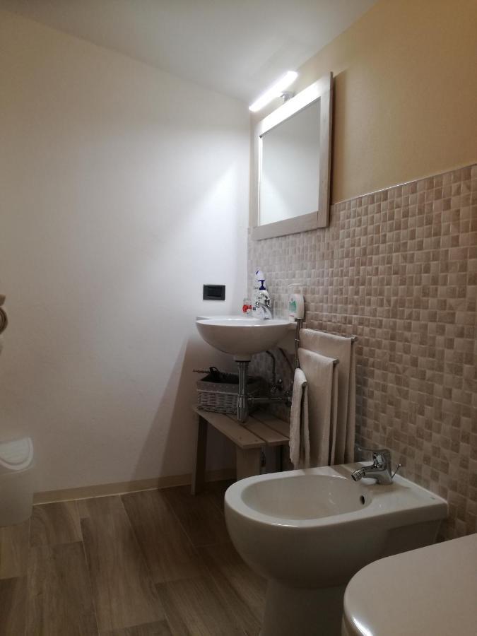Il Girasole Bed & Breakfast Fosdinovo Ngoại thất bức ảnh