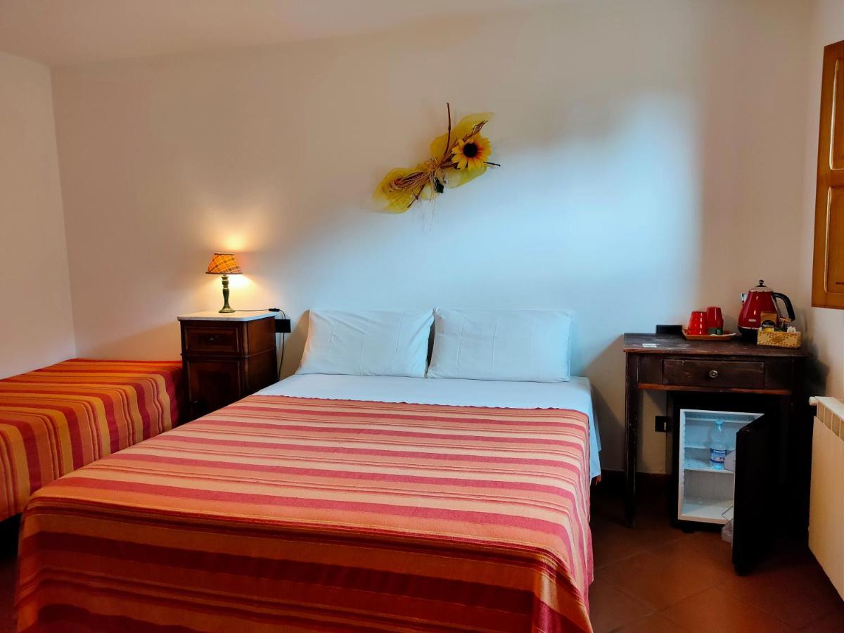 Il Girasole Bed & Breakfast Fosdinovo Ngoại thất bức ảnh